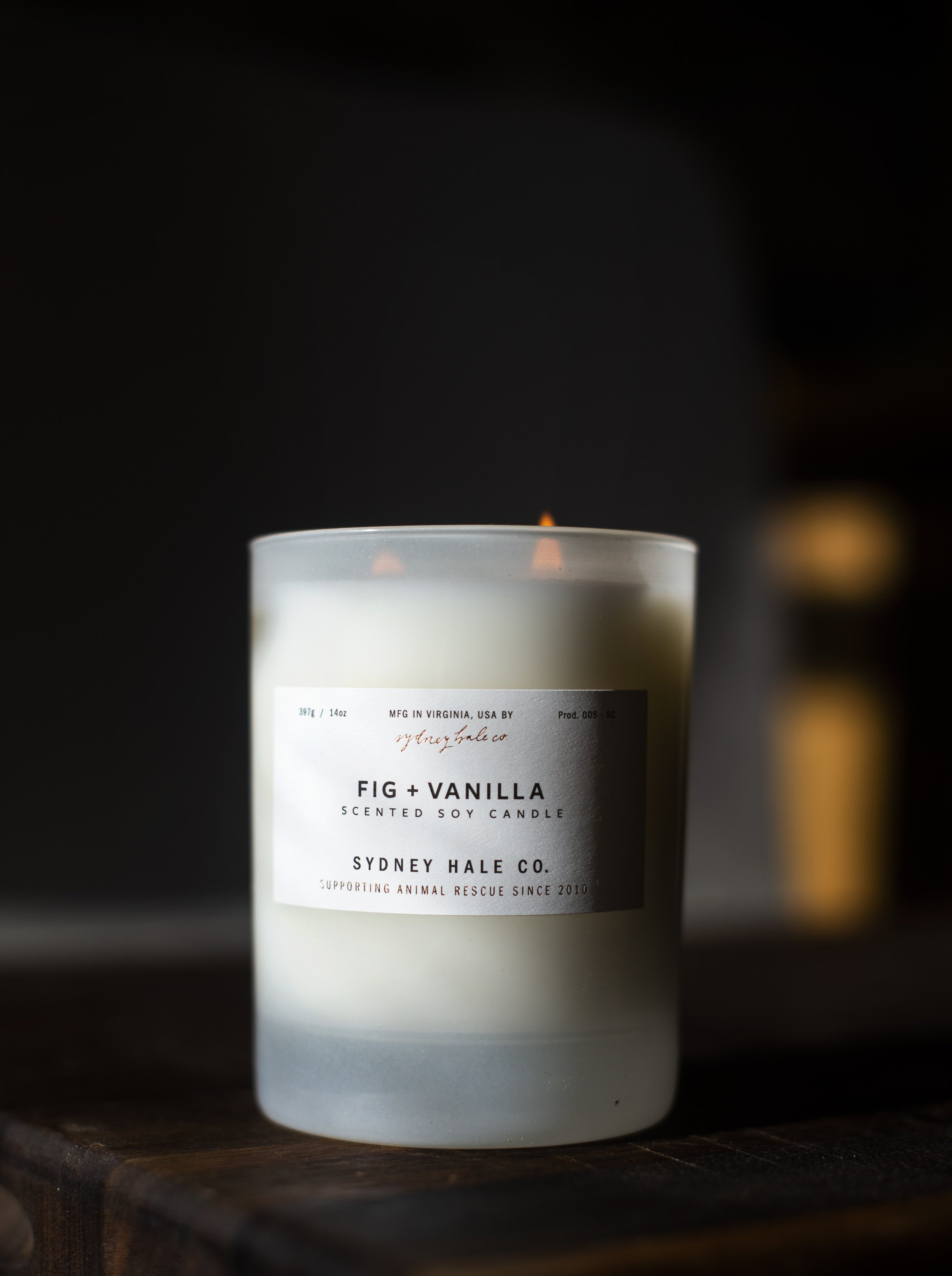 SydneyHale_fig_vanilla_candle.jpg