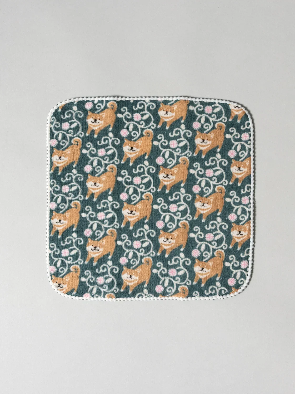 Kontex_Haikara_Little_Handkerchief_Shiba_Karakusa_Green-2_1121x1495.jpg.webp