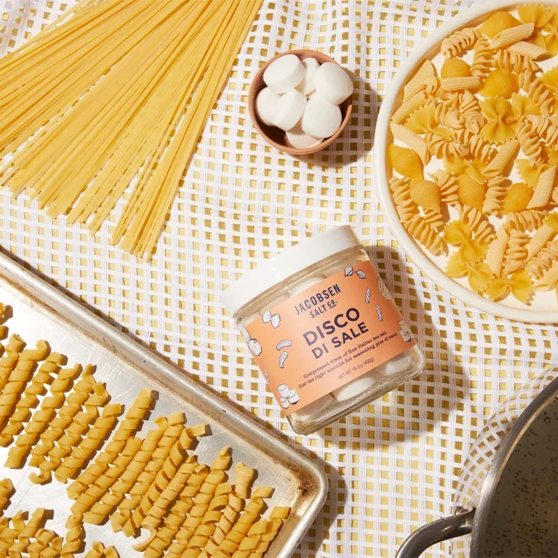 disco-di-sale-pasta-table.jpg.webp