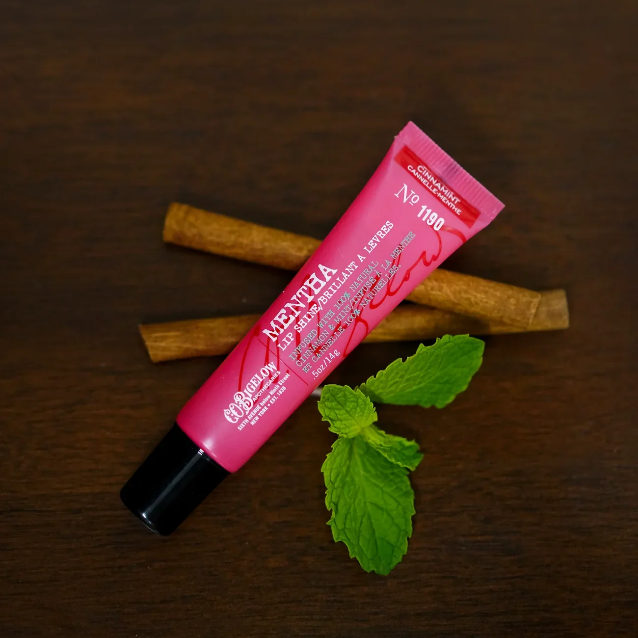 5_Lip_Shine_Cinnamint_No._1190_KEY_ATTRIBUTES.jpg.webp