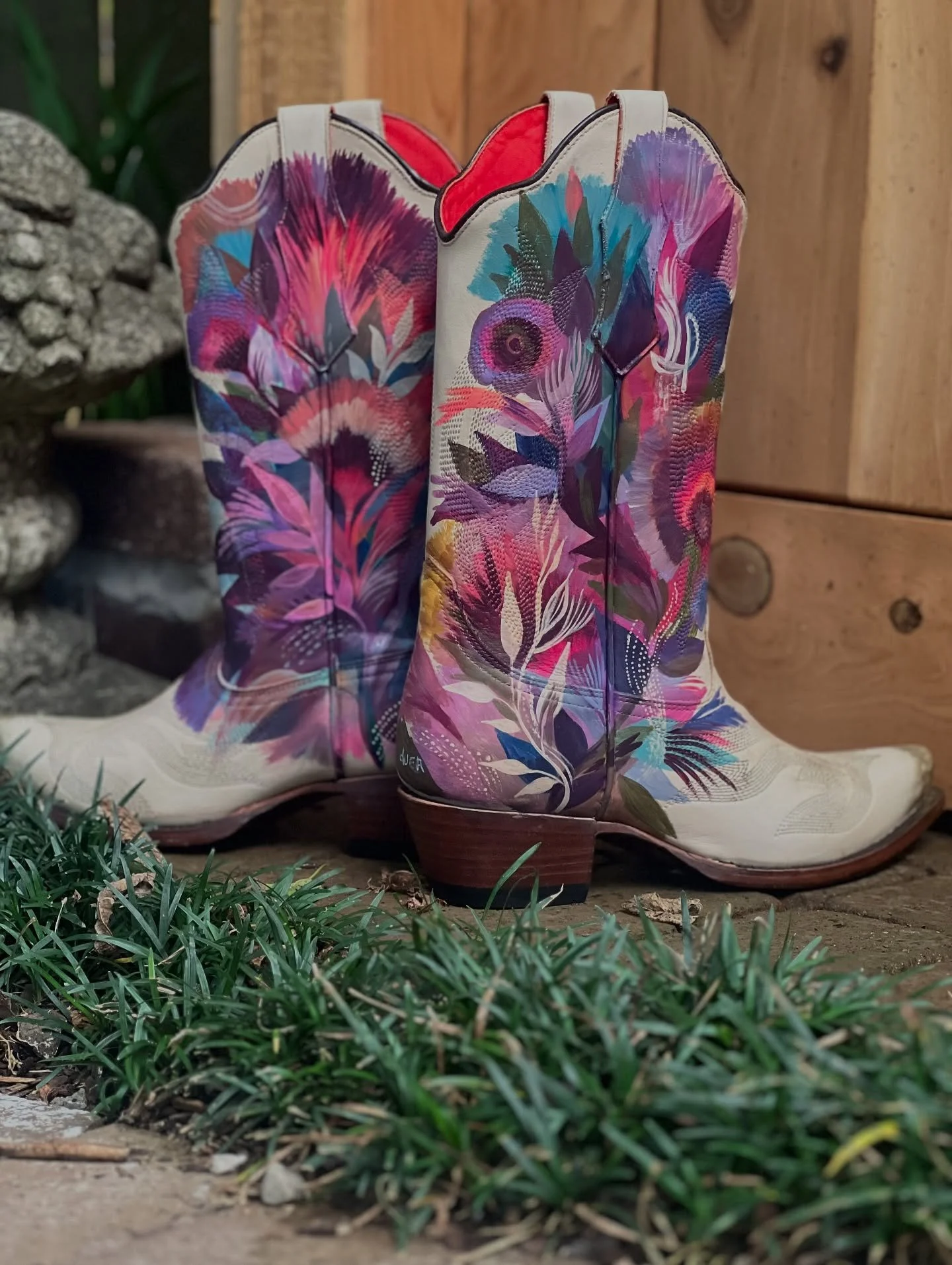 Some women don’t whisper their way through life — they arrive with purpose, dressed in stories.
These boots were made for a woman like that.
Bold, intentional, and entirely one-of-a-kind — a custom commission from a friend who knew