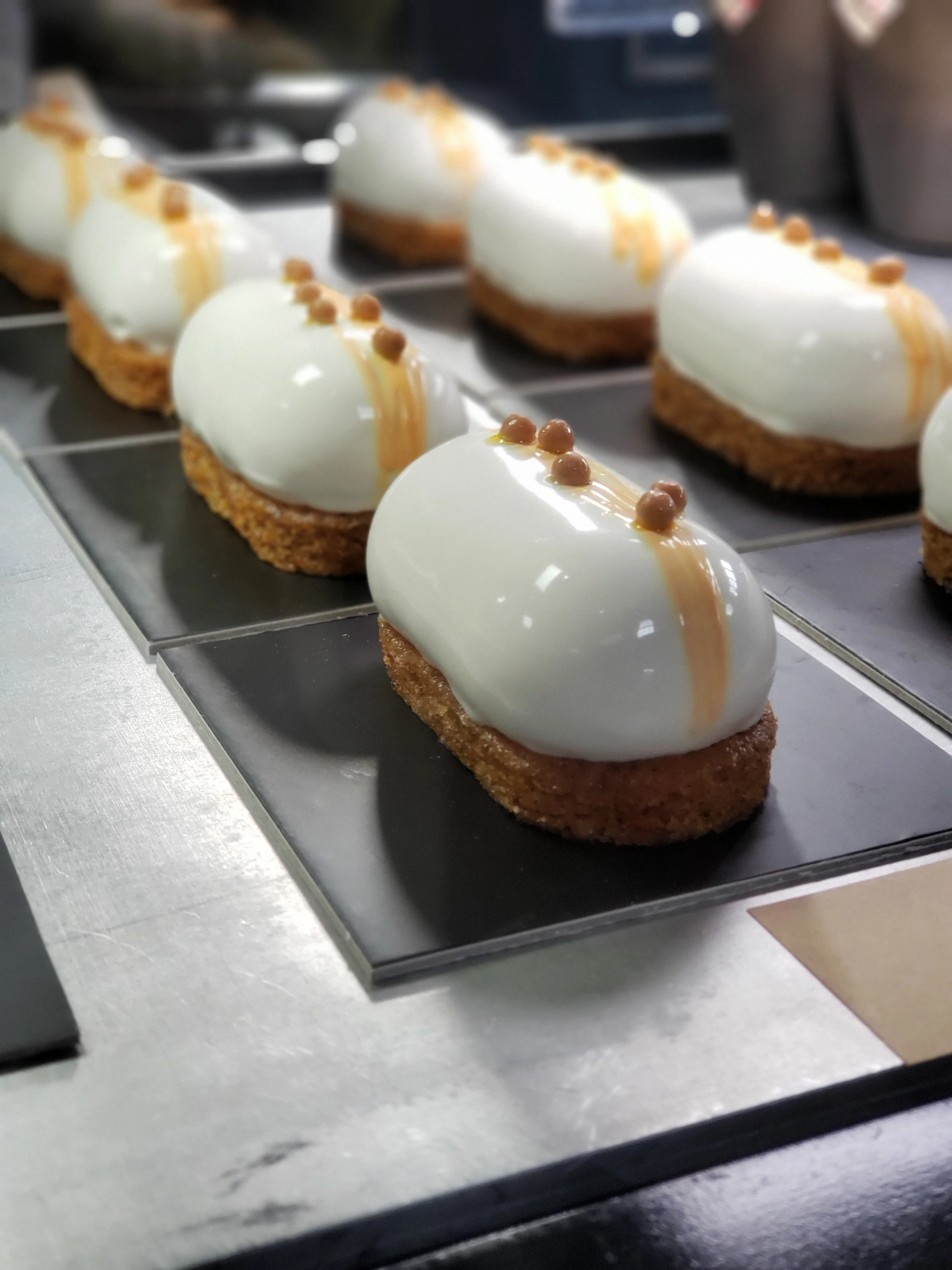 Carrot Cake Petit Gateau