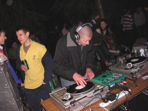 Techno in the woods