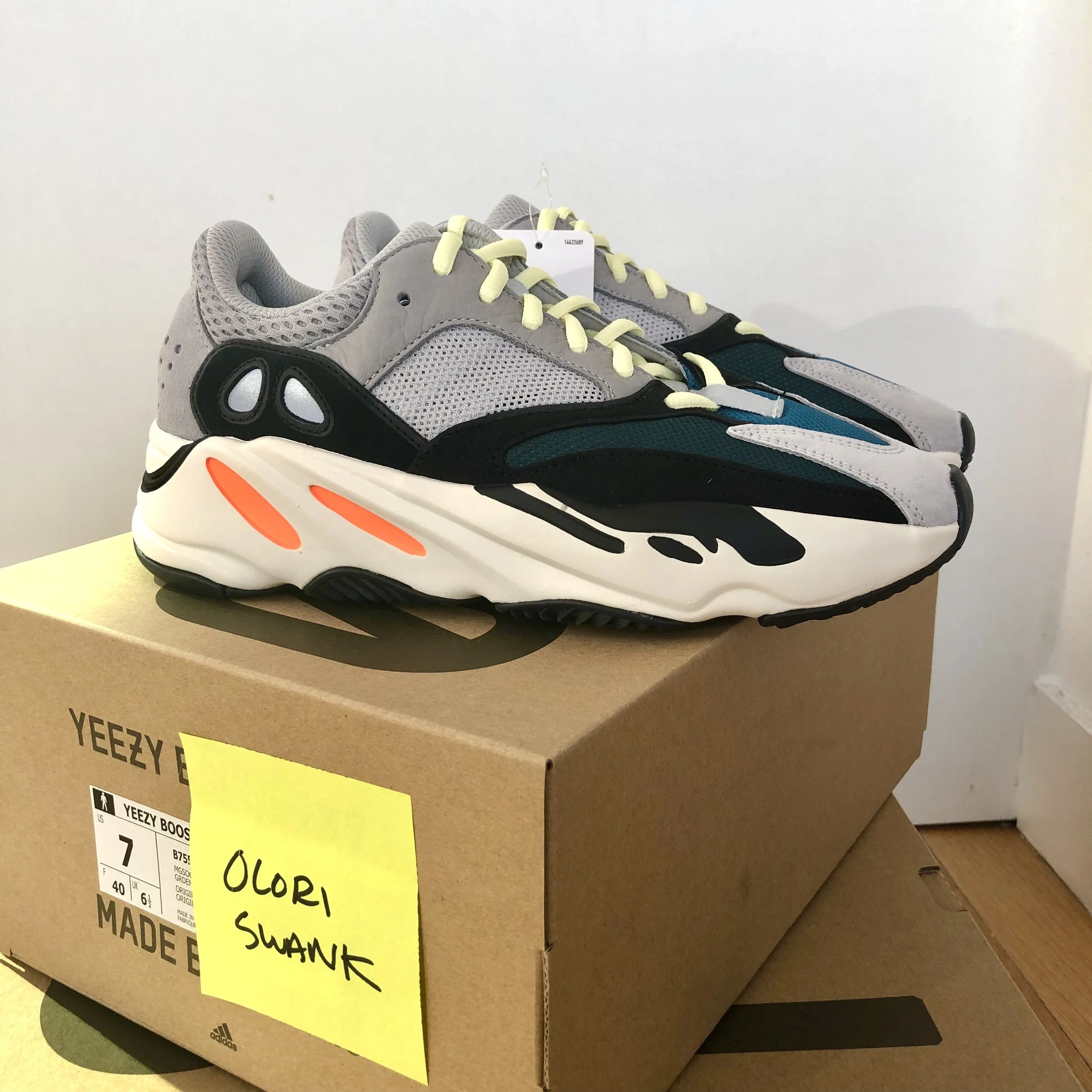 ADIDAS YEEZY BOOST 700 "WAVE RUNNER" - Men's Size 11