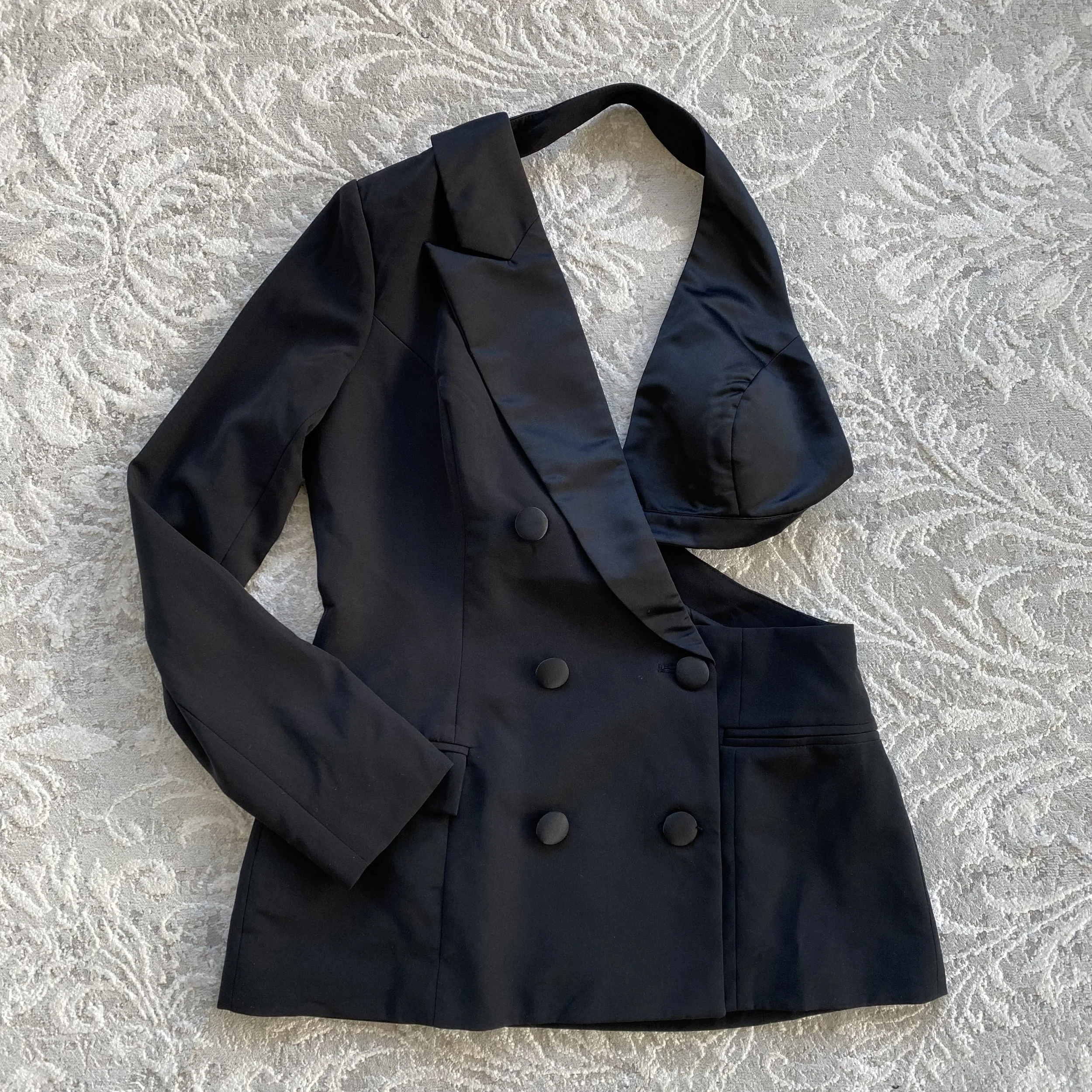 One-Sleeve Tuxedo Blazer - Size L