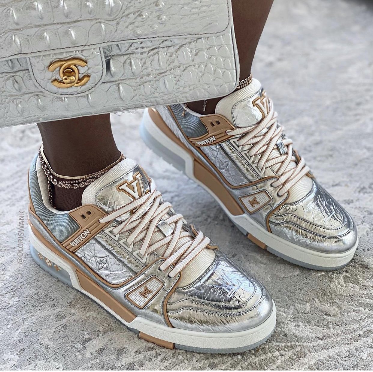 Louis Vuitton FW '21 Trainer Sneaker Silver - Size 7 (Women's 9/9.5)