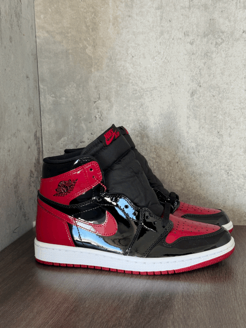 Air Jordan 1 Retro High OG  display picture 1