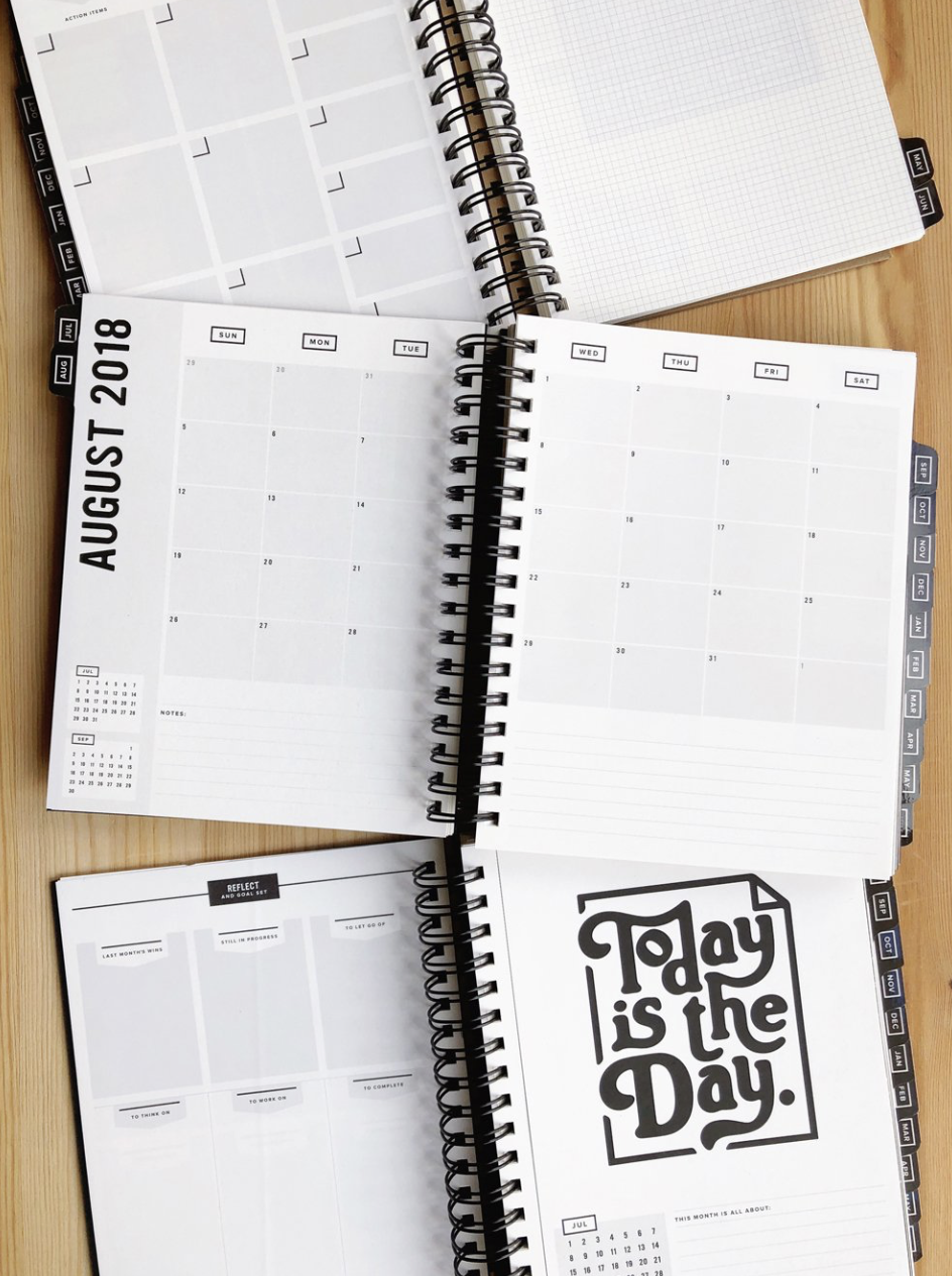 Planner Musings - How to Choose a Planner for Next Year in 3 Steps -  LilDivette