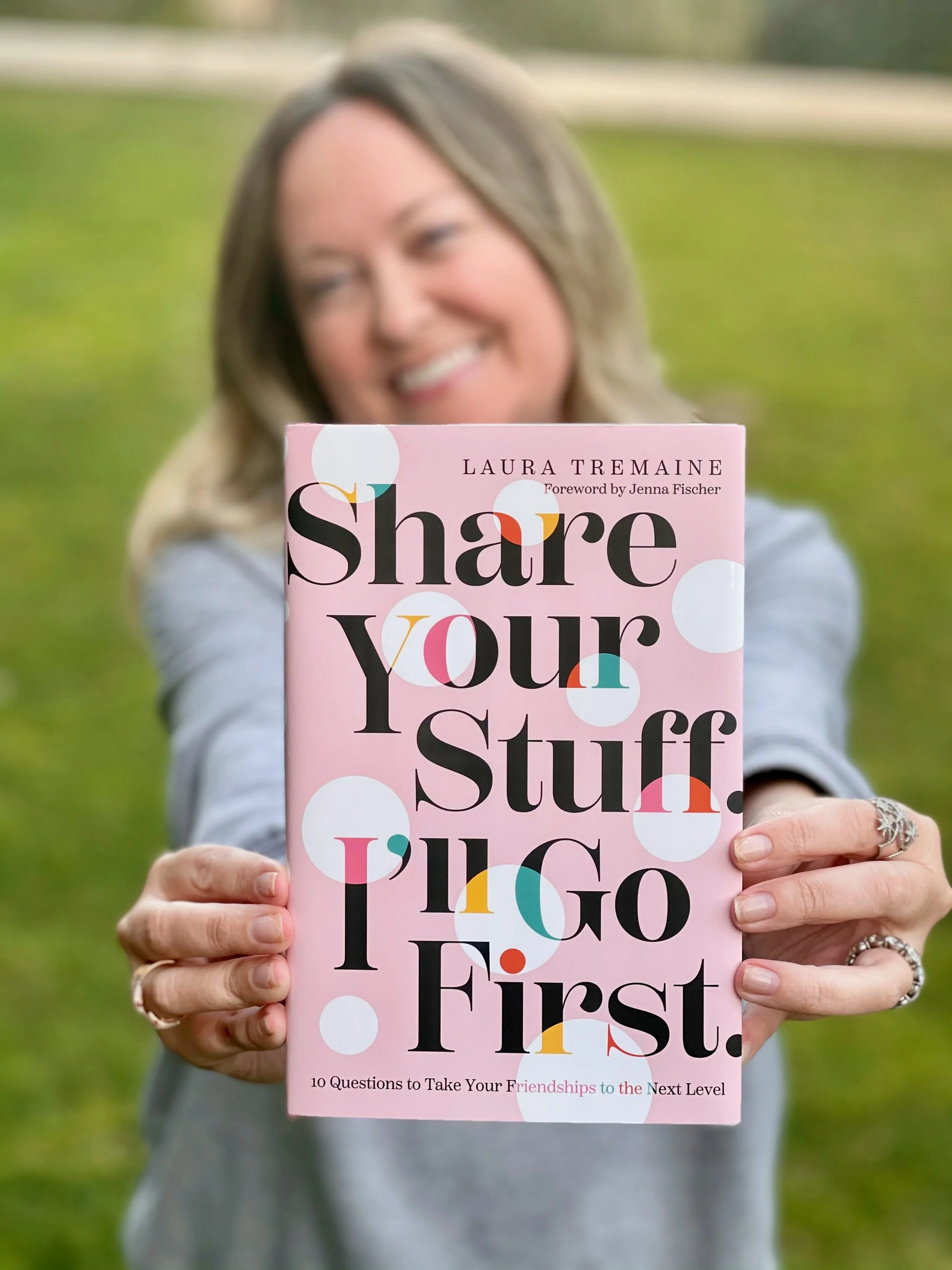 Ep 101: What are you afraid of? (A FREE audio chapter from Share Your Stuff. I'll Go First. + an excerpt from the foreward by Jenna Fischer)