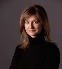Alyssa-Ayres-headshot.jpg
