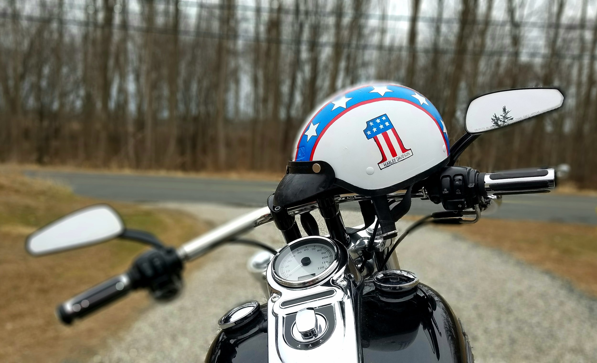 2018 Hand painted Helmet to replicate Evel Kinevel’s