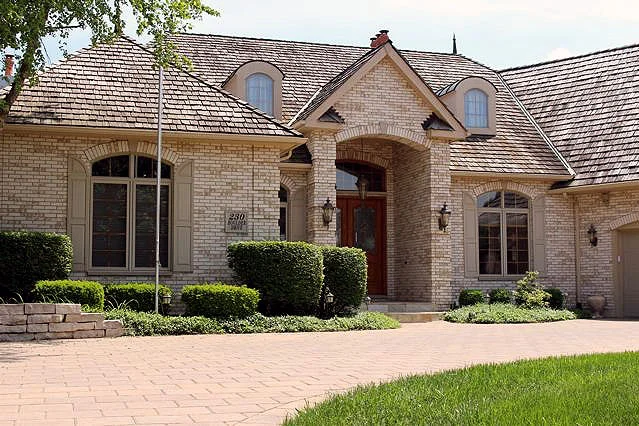 Boulder Ridge Country Club