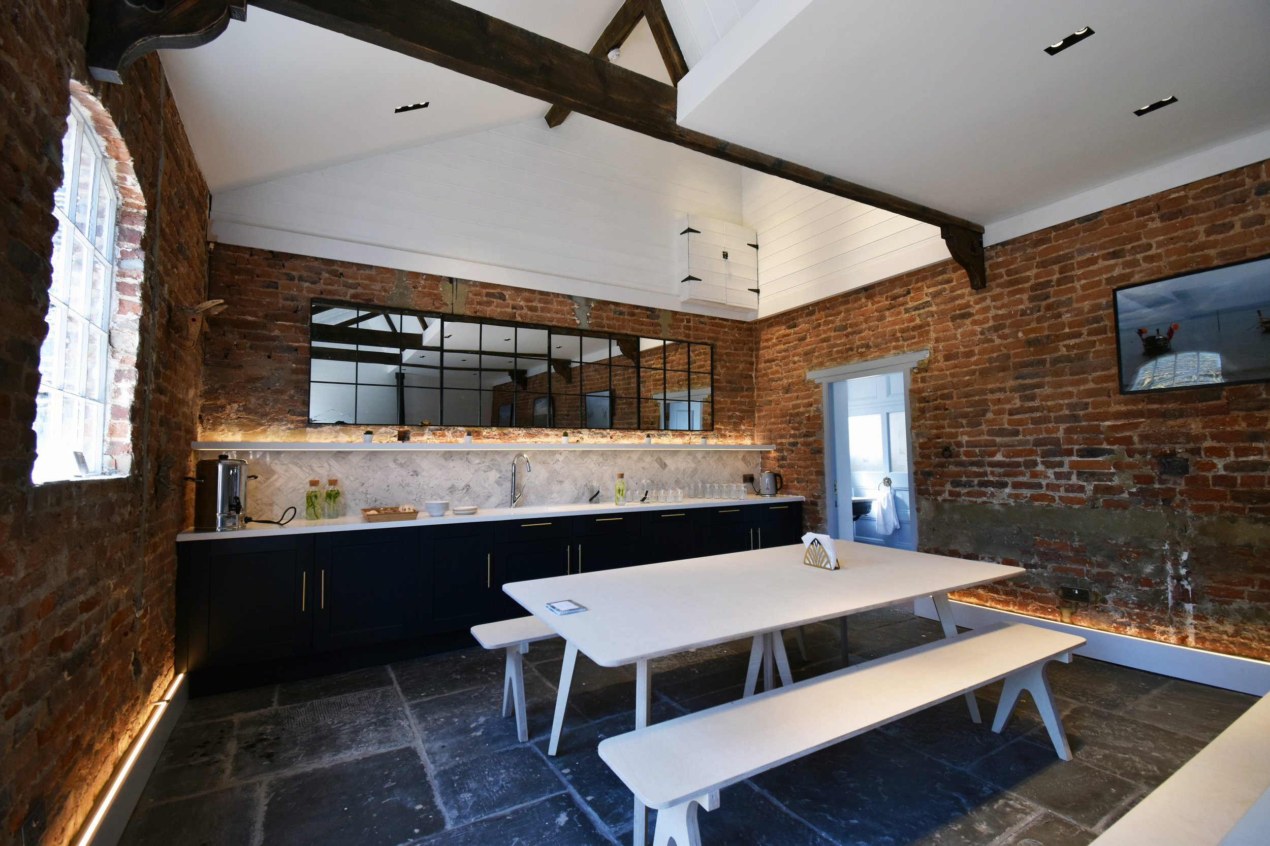 The Saloon - Dining Area