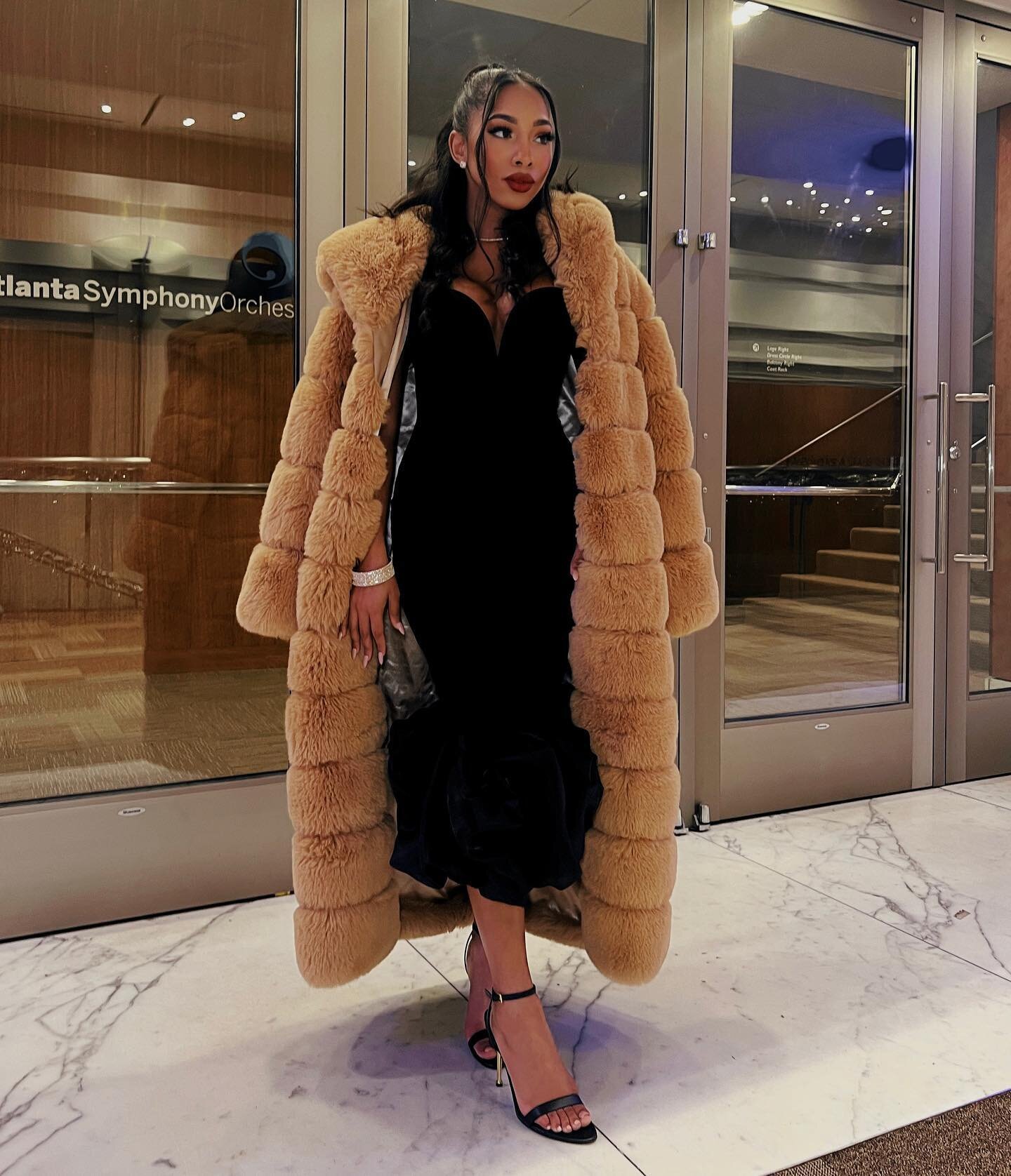 My mother used to take me to the opera and musicals almost every month. Just the two of us. Then somewhere between Berklee and living in New York, I stopped going to enjoy art. 
I became consumed with performing and perfecting my own art and would ul