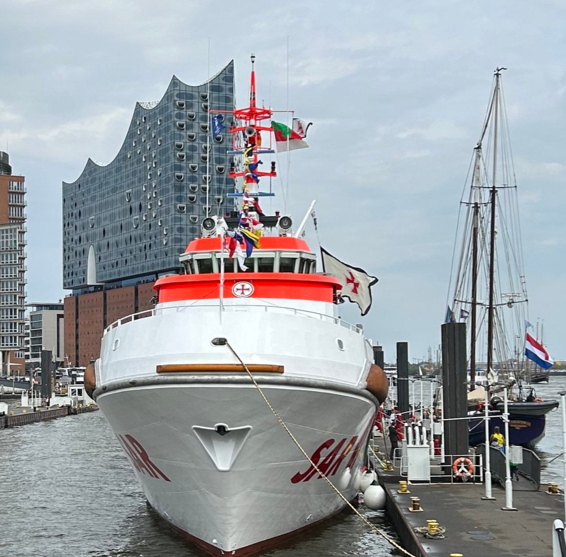 "So help me God" Message in a bottle - SOS to the world