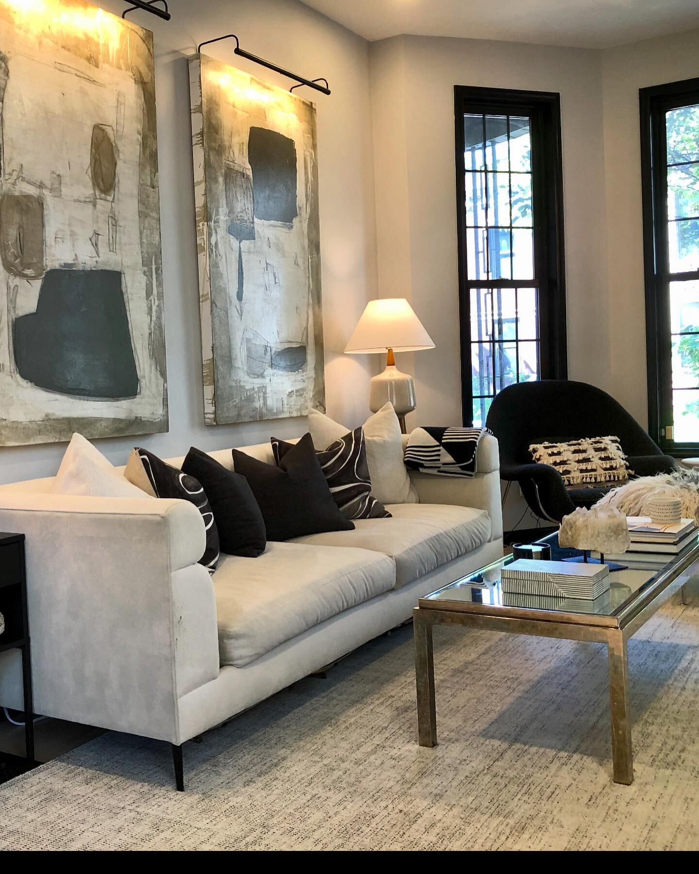 New @scottkerr393 abstract paintings hung in the sitting room, a great compliment to our custom Grayson sofa.  #interiordesign #interiordesigner #chicagodesigner #customsofa #customfurniture #chicago #scottkerrart #ukranianvillagechicago #insidehomec