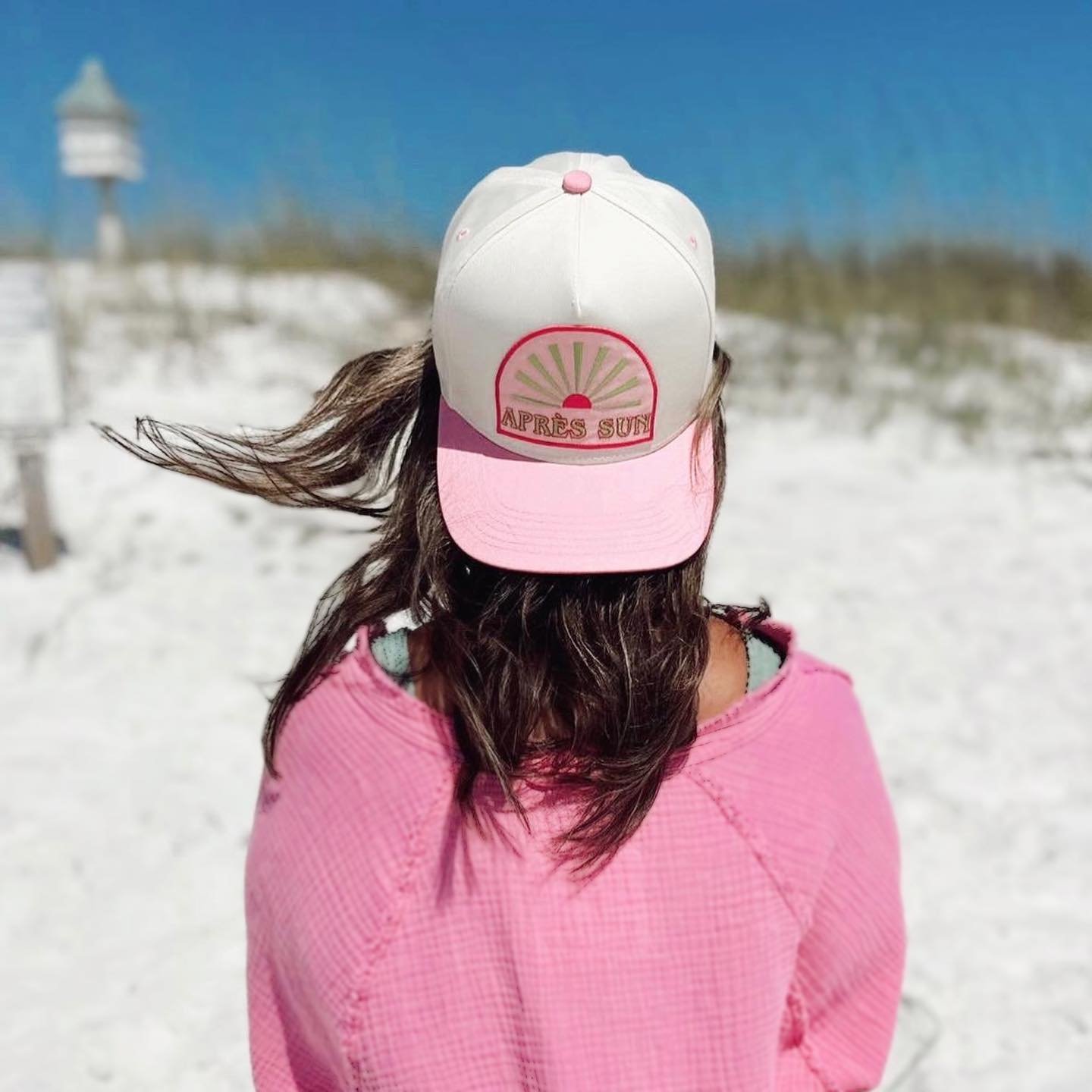 We are loving seeing all of your Apr&egrave;s Sun x @hawleytruckers hats!! ✨😍

Make sure to tag us in your posts so we can reshare!! 

#apr&egrave;ssuninteriors #30aliving #southernsand #hawleytruckers #truckerhat #30ainteriordesign #30alife