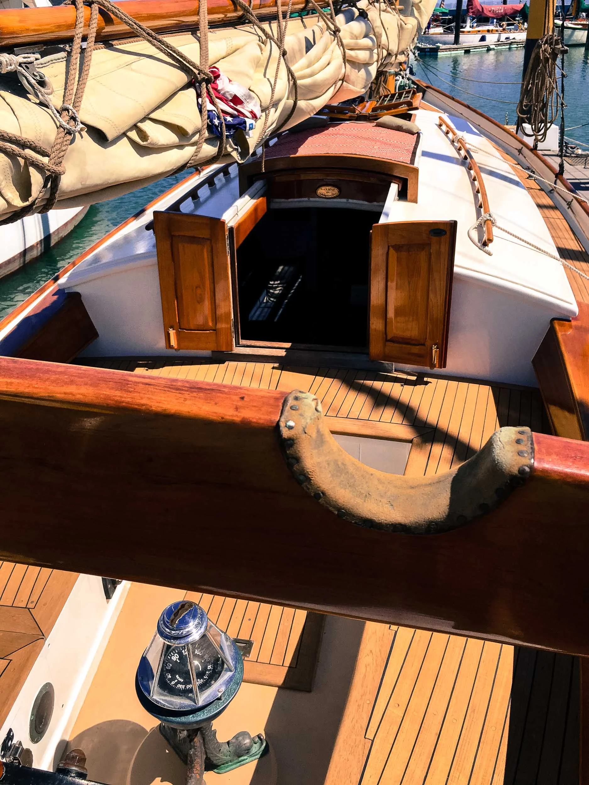 boom and cockpit.jpg