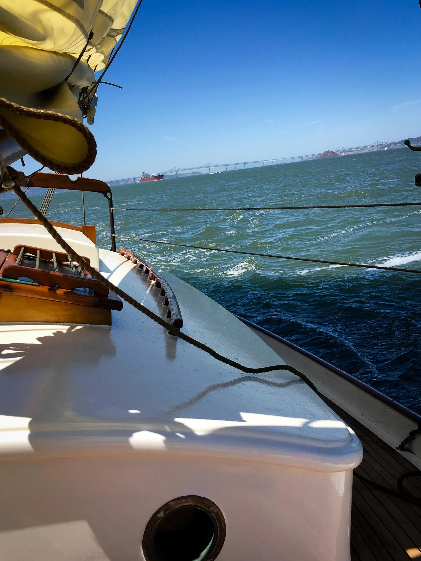cabinhouse sail.jpg