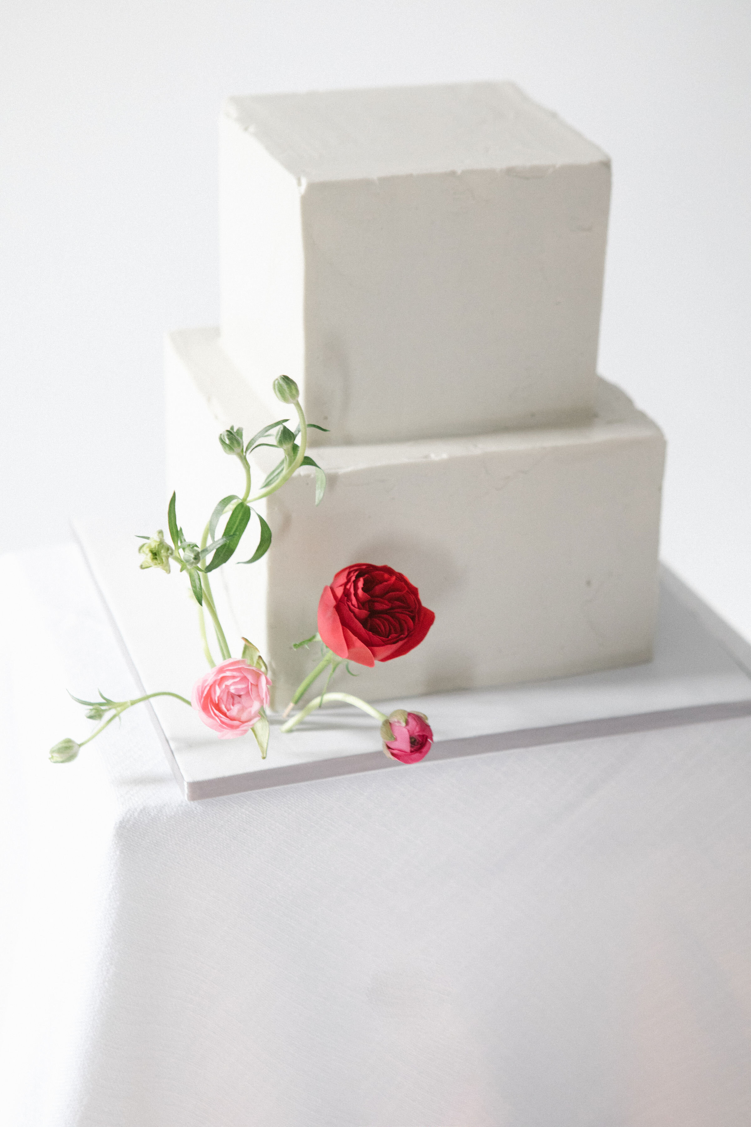 268 Best Print Packaging Inspiration Images In 2019 Print Packaging Branding Design Print Desi In 2020 Dessert Packaging Cake Boxes Packaging Cake Packaging