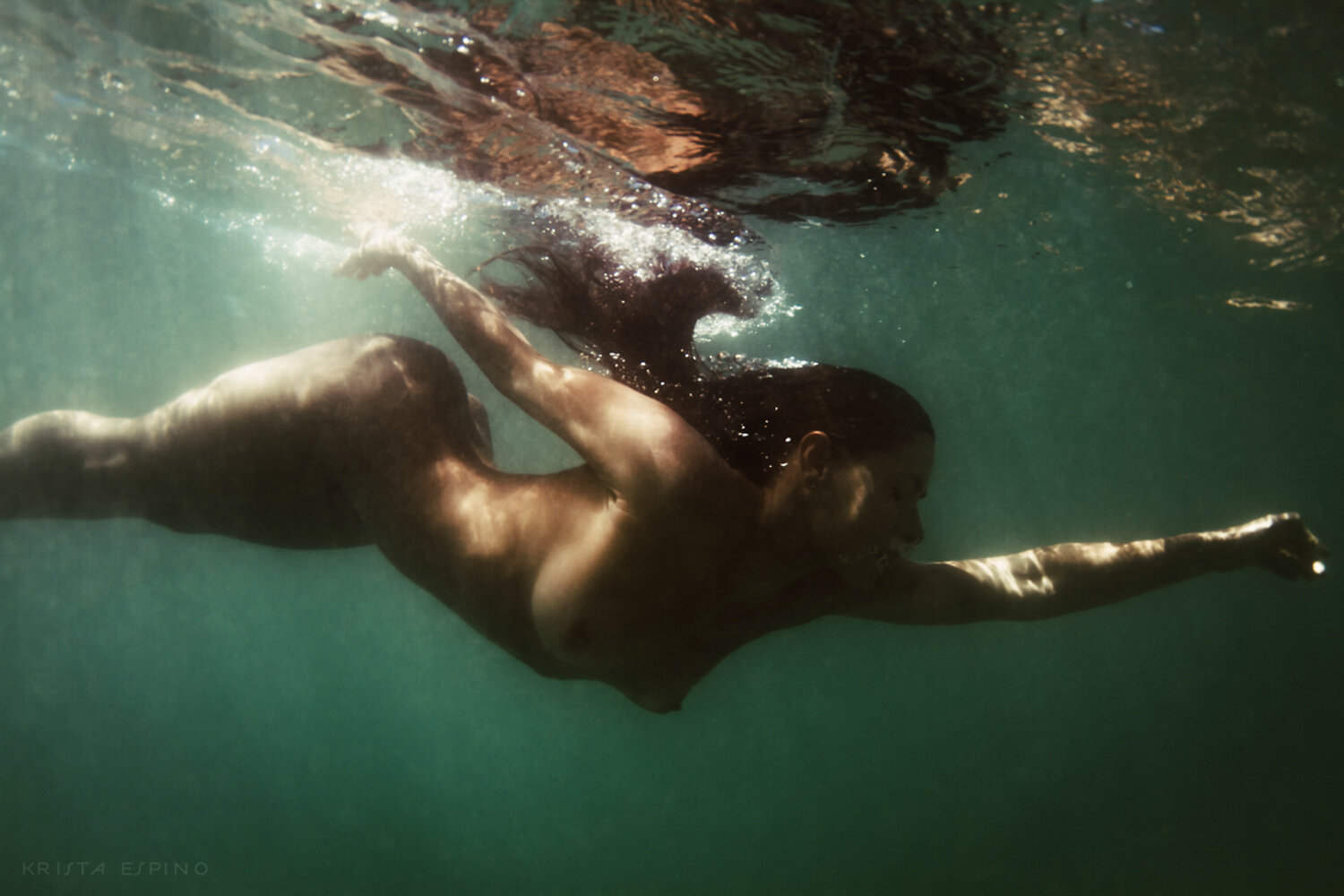 lifestyle nature photography photographer krista espino underwater nude ocean wave mermaid siren woman laguna beach california-9.jpg