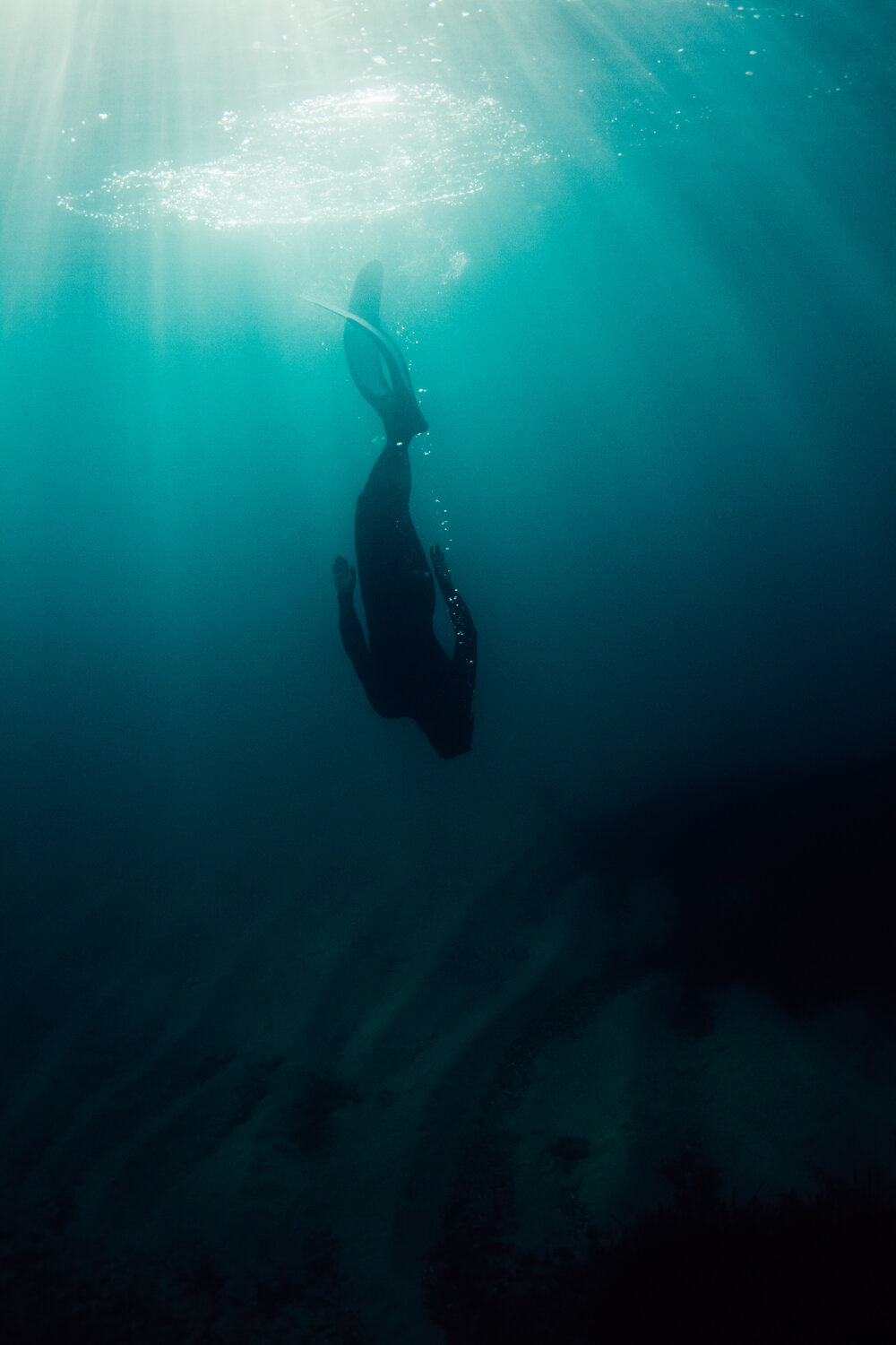 Krista Espino corse corsica photograph photographe photographer europe underwater freedive dive diving explore adventure ajaccio corse-du-sud sea mediterranean island france french_-10.jpg