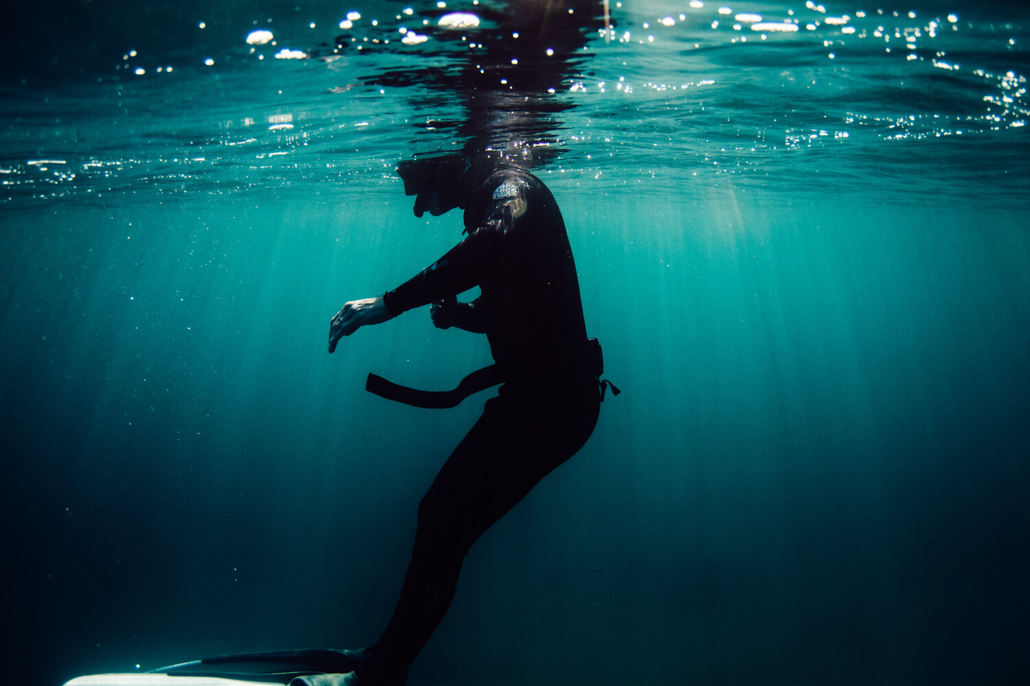 Krista Espino corse corsica photograph photographe photographer europe underwater freedive dive diving explore adventure ajaccio corse-du-sud sea mediterranean island france french_-14.jpg