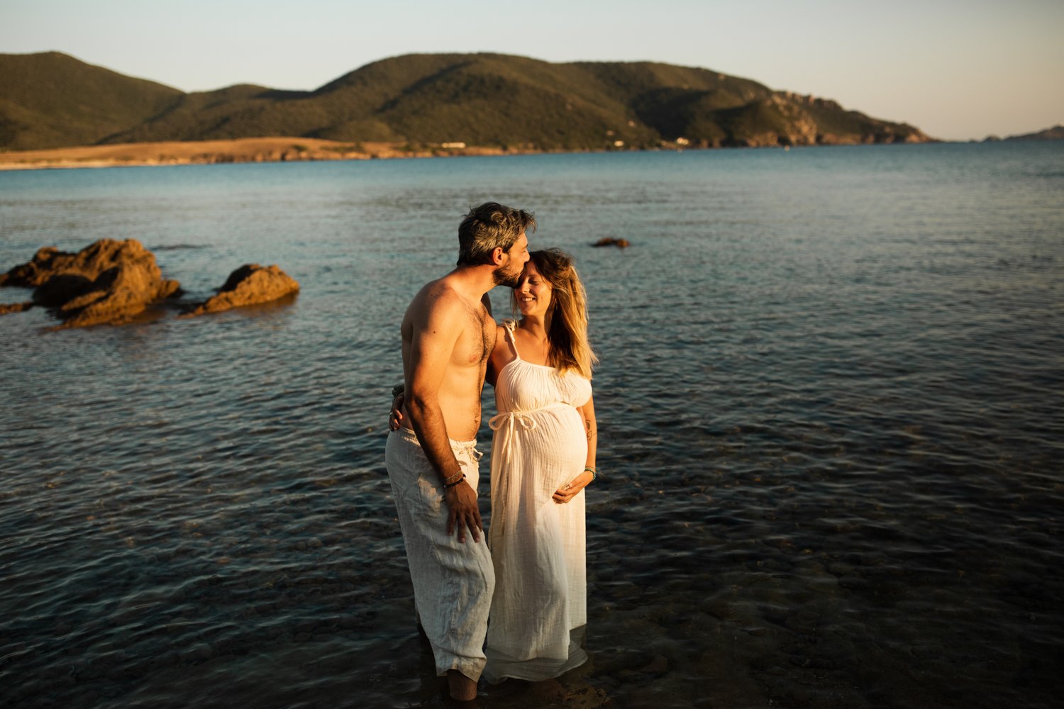 corse corsica photographe photographer ajaccio Krista Espino family famille session Anza Creative beach plage Corse-du-sud sunset Mediterranean sea bebe baby photographie grossesse maternity pregnant enceinte-8.jpg