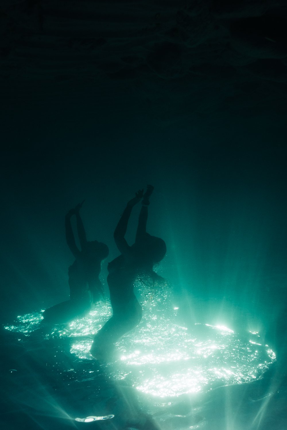 siren sirens corse corsica underwater photography photographe sous leau mermaid femme woman women nude nue fine art photography Krista Espino ajaccio sea Mediterranean france travel-6.jpg