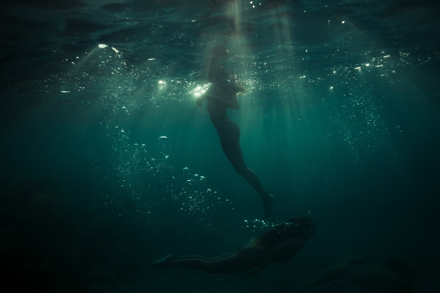 siren sirens corse corsica underwater photography photographe sous leau mermaid femme woman women nude nue fine art photography Krista Espino ajaccio sea Mediterranean france travel-19.jpg