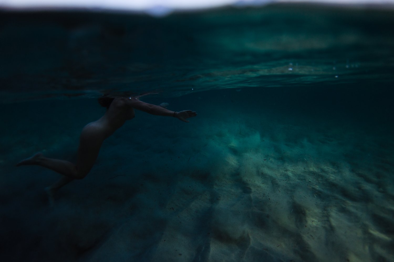 underwater corse corsica sea mediterranean island france french photographer photographe ajaccio Krista Espino Capo di feno wave nude nue femme woman fine art photography-15.jpg