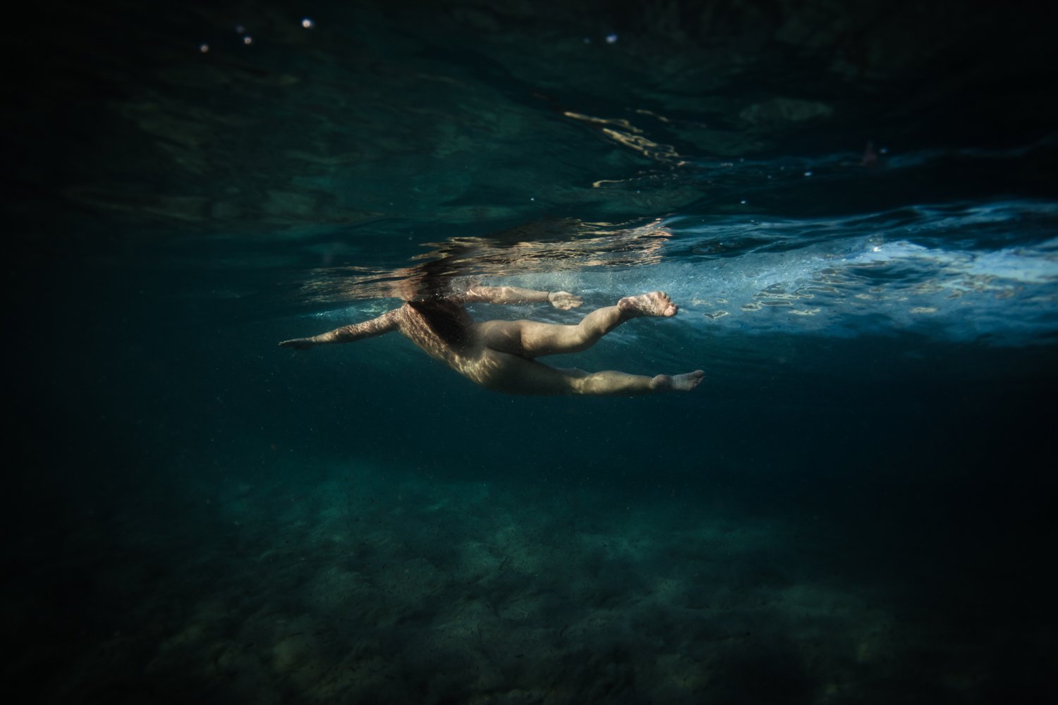 underwater corse corsica sea mediterranean island france french photographer photographe ajaccio Krista Espino Capo di feno wave nude nue femme woman fine art photography-67.jpg