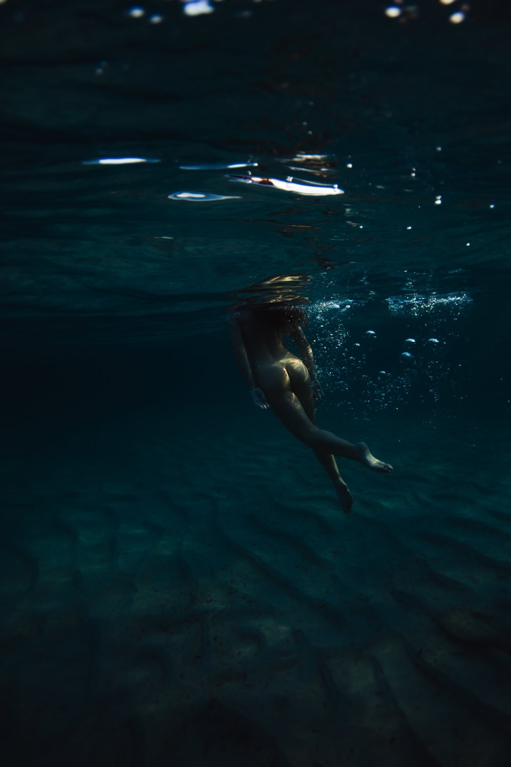 underwater corse corsica sea mediterranean island france french photographer photographe ajaccio Krista Espino Capo di feno wave nude nue femme woman fine art photography-80.jpg