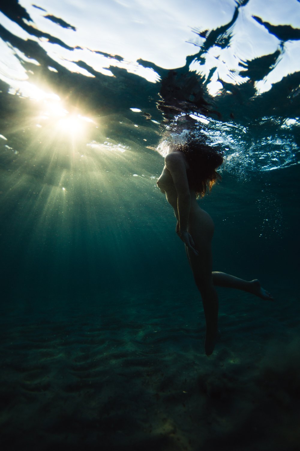 underwater corse corsica sea mediterranean island france french photographer photographe ajaccio Krista Espino Capo di feno wave nude nue femme woman fine art photography-81.jpg