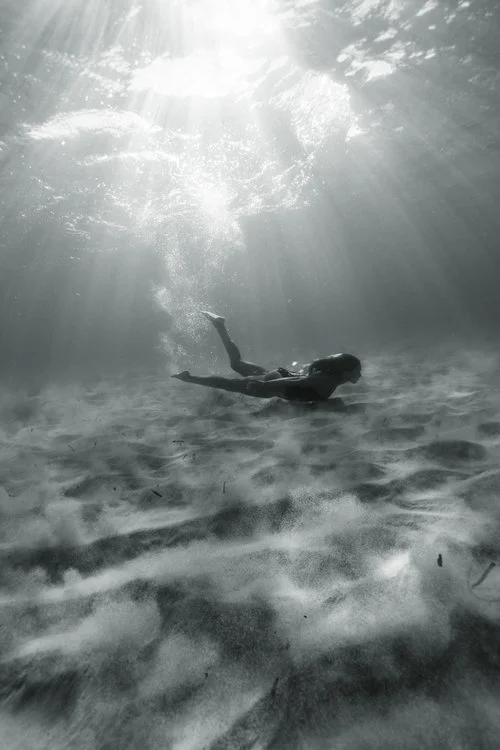 underwater sous leau marine sea la mer mediterranean corse corsica island women femme swim nager nue nude Krista Espino fine art photography beach summer ete plage ajaccio France tirage-30.jpg