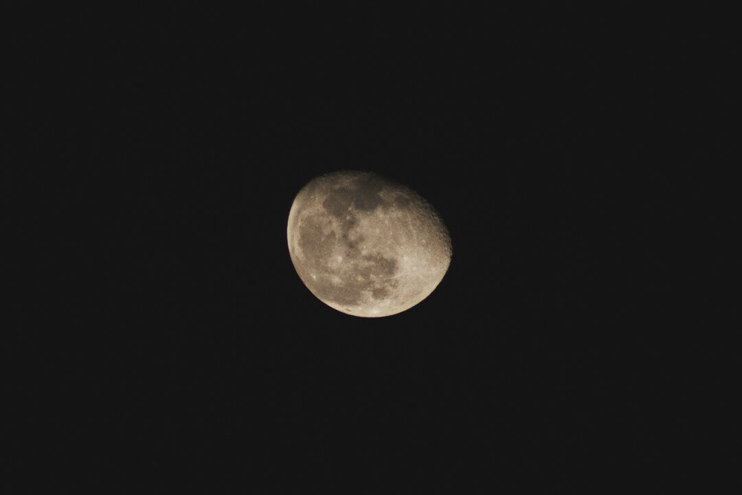 Dreamy nights ​​​​​​​​
.​​​​​​​​
.​​​​​​​​
.​​​​​​​​
.​​​​​​​​
#moon #fullmoon #nightsky #space #nature