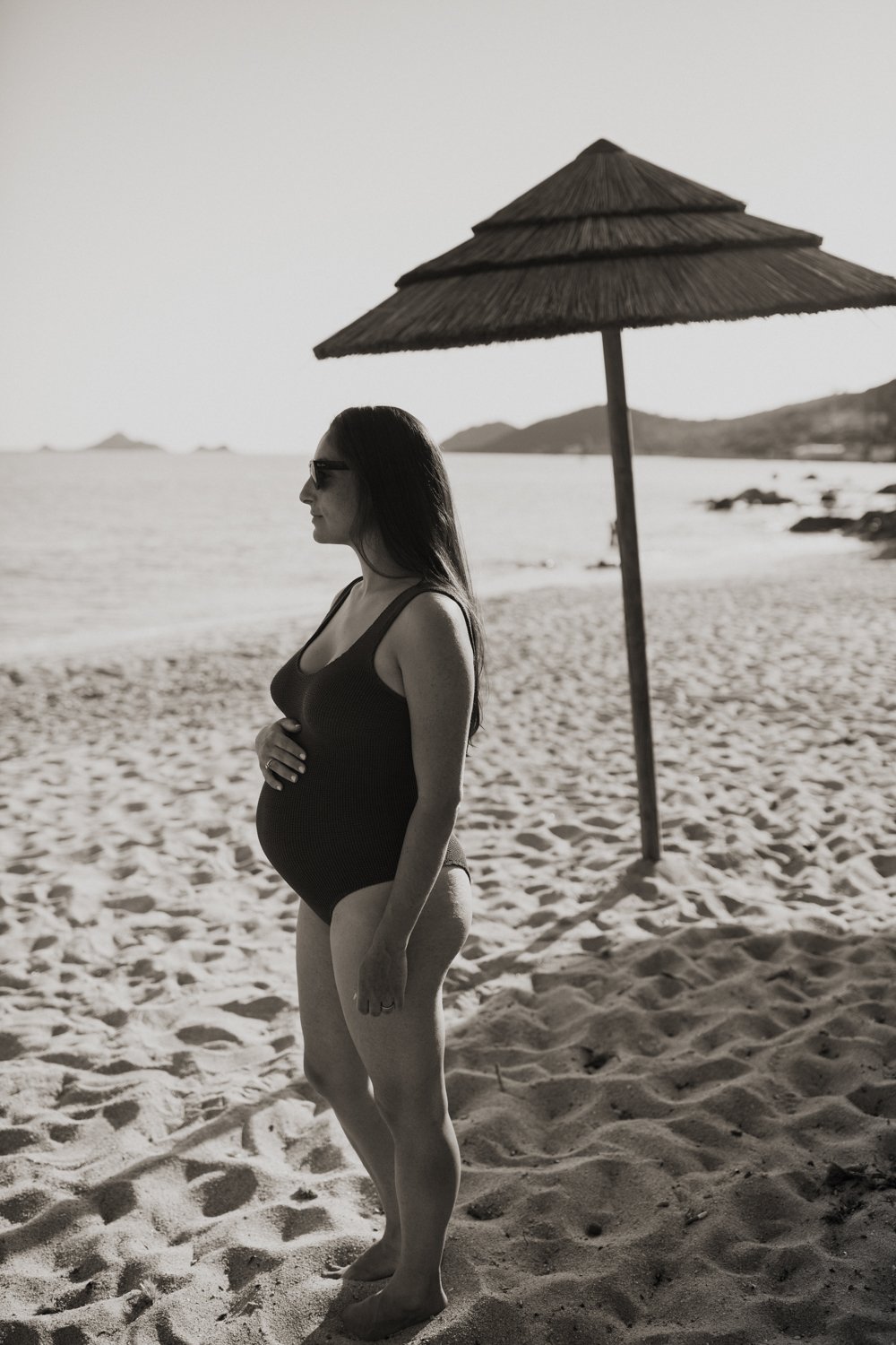 maternity grossesse photo photography sea la mer lifestyle underwater sous leau marine sea corse corsica ajaccio photographer Krista Espino-4.jpg