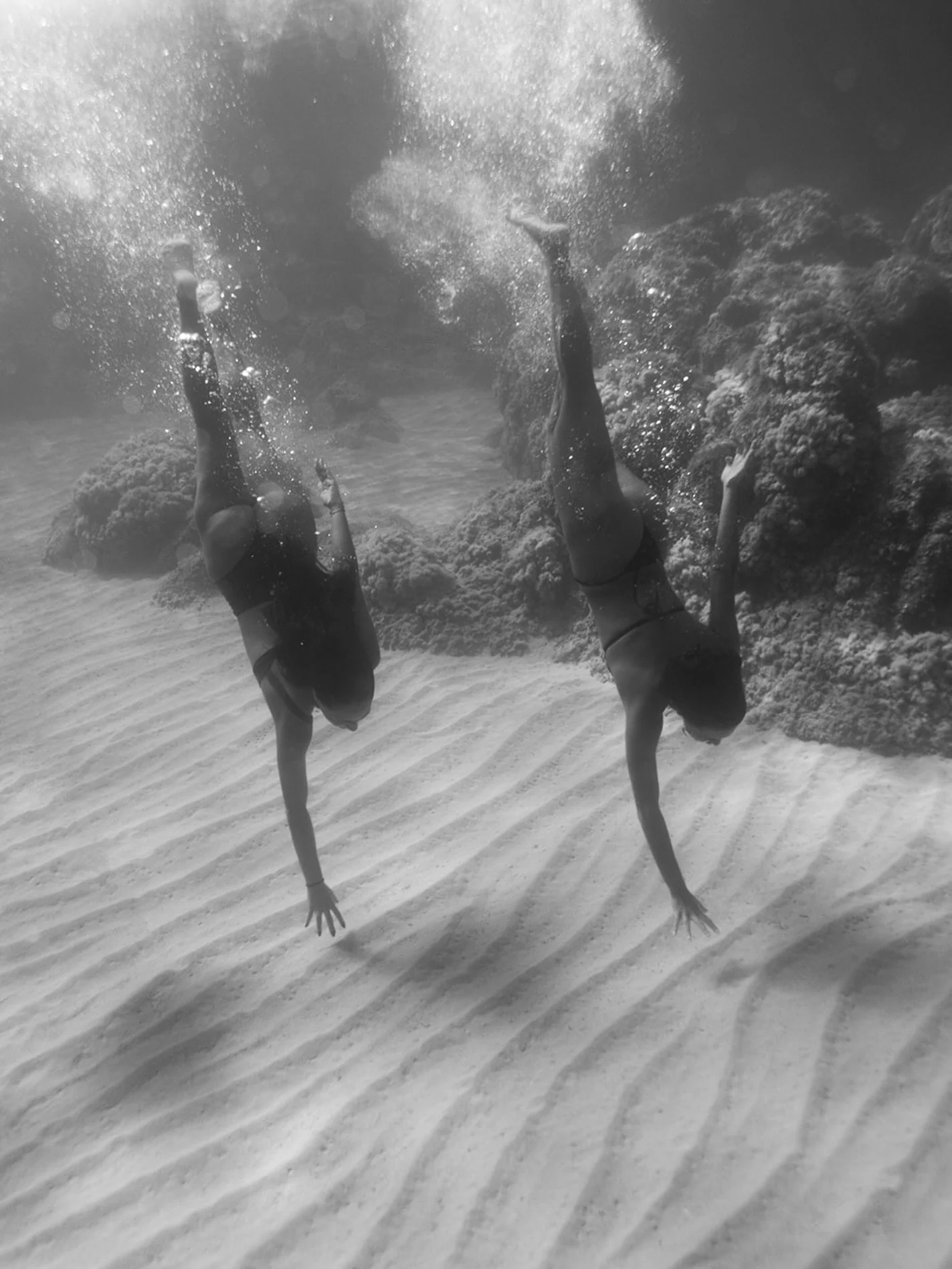 II 

Summer bliss in Corsica

.
.
.
#underwaterfineart #corsicanlife #corse #ajaccio #&eacute;t&eacute;