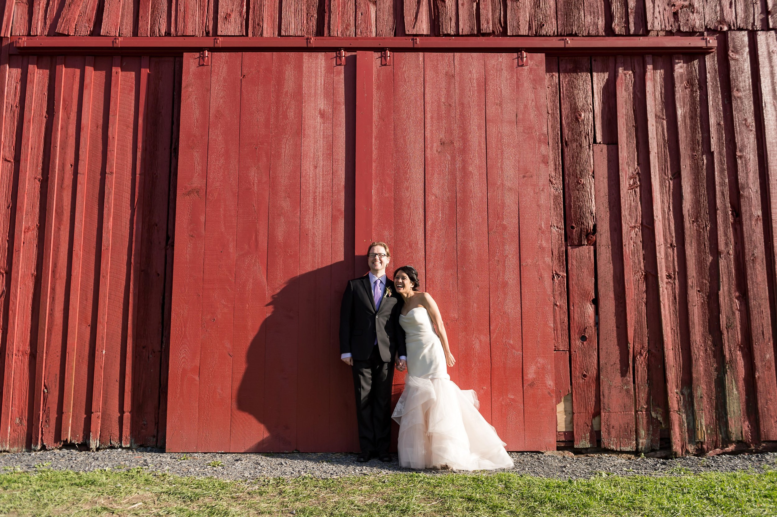  Hudson Valley Barn Wedding, Hudson Valley Outdoor Wedding, Hudson Valley Wedding with a view, Farm wedding venue, upstate farm wedding venue 