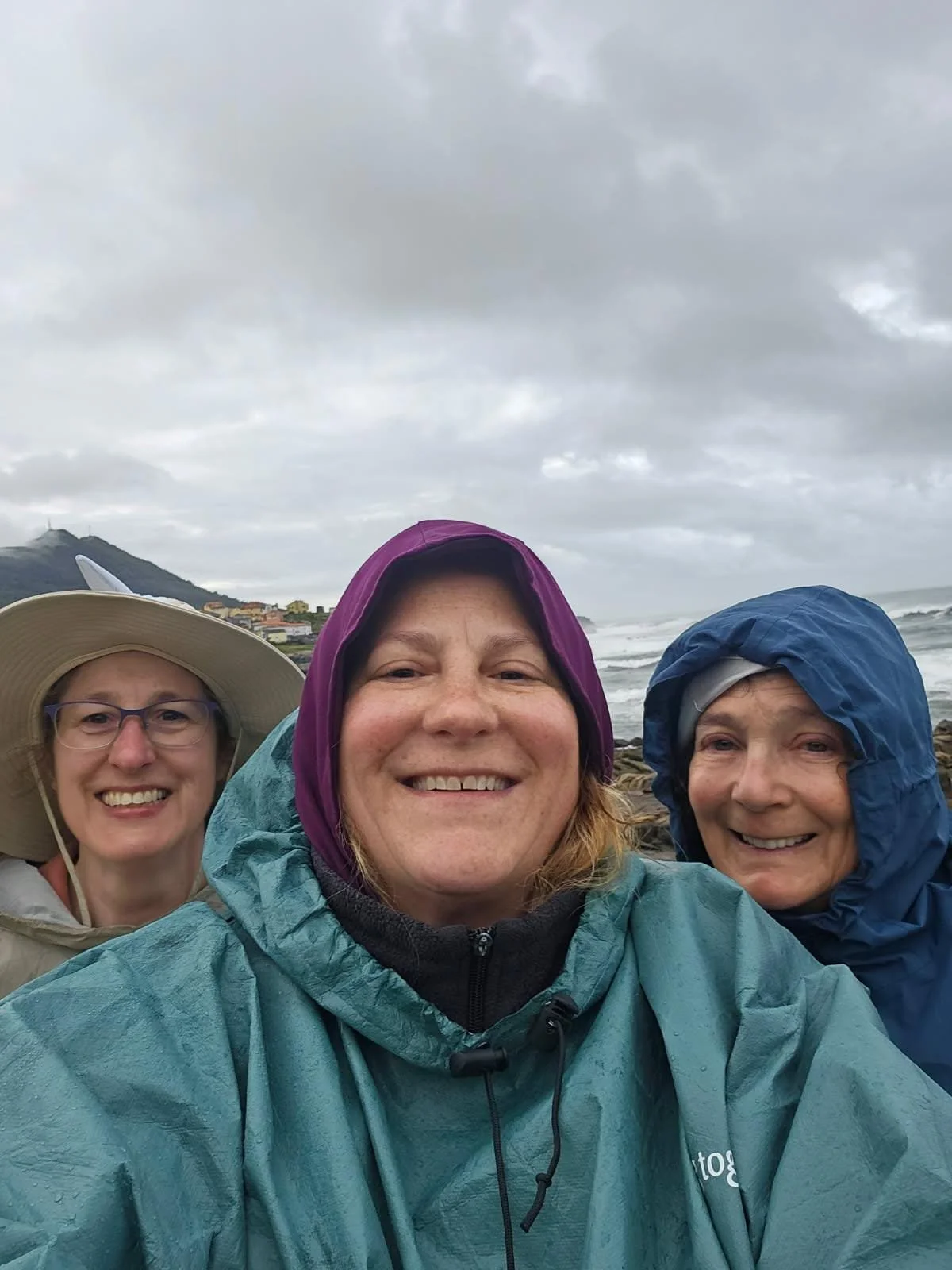 Left to right: Jennifer, Tracy and me