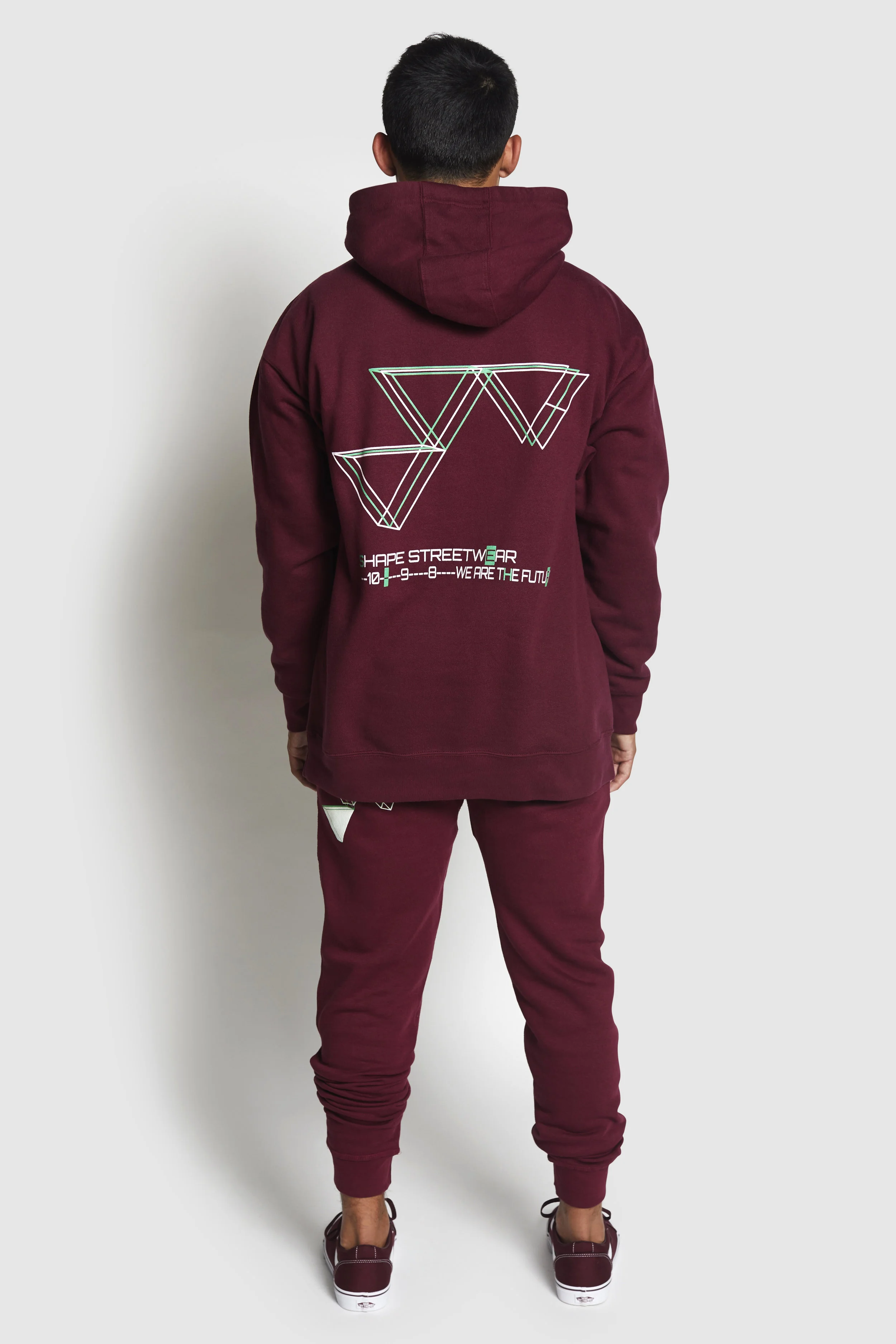 ShapeStreetwear_model_15.jpg