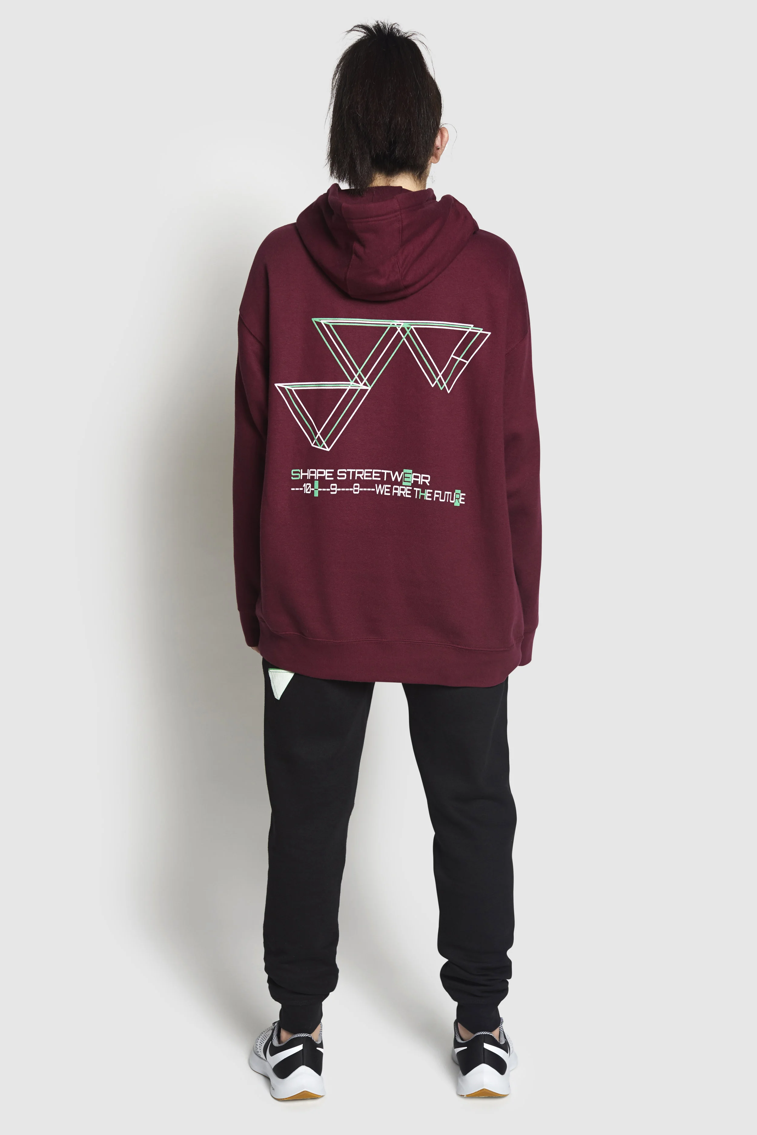 ShapeStreetwear_model_09.jpg