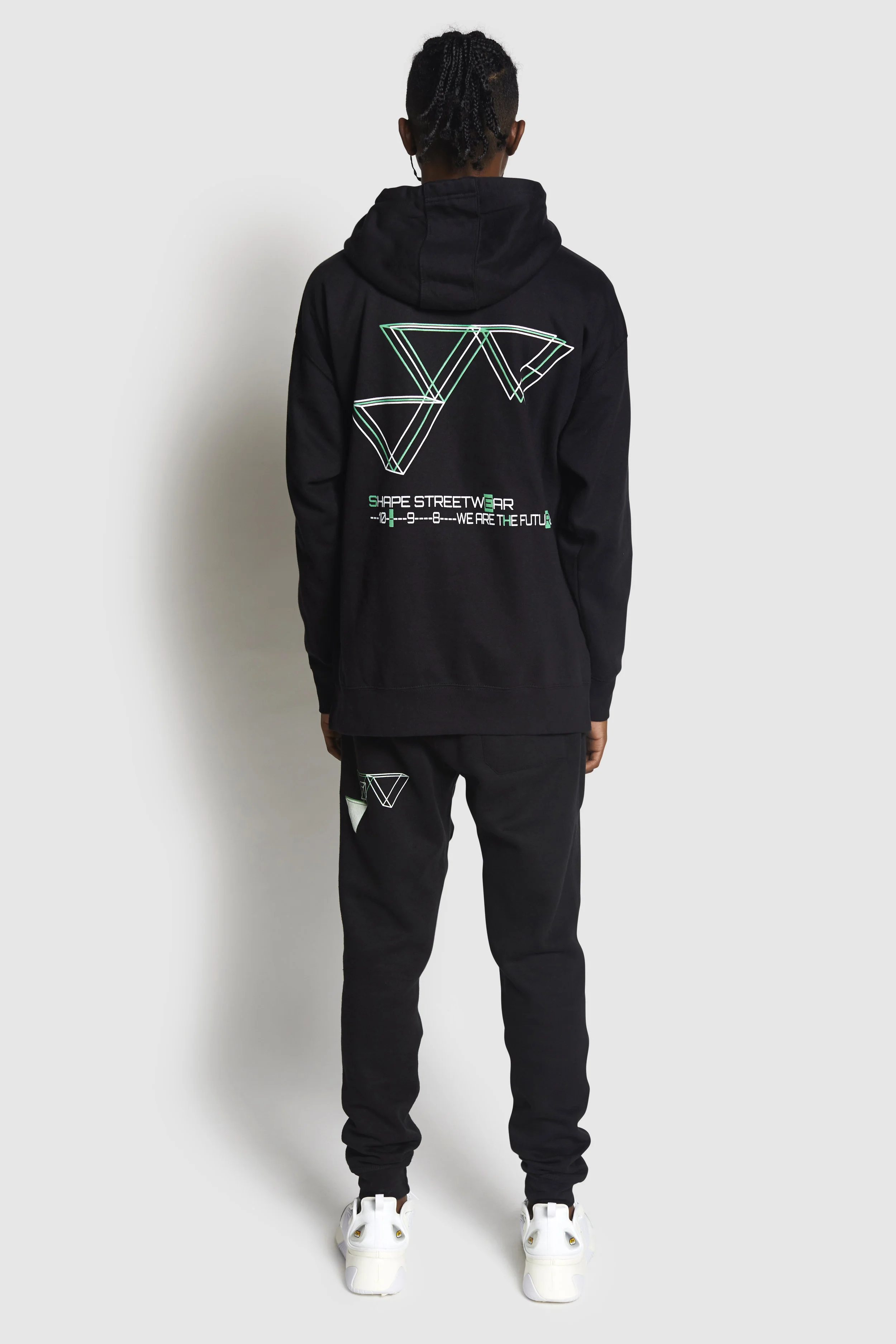 ShapeStreetwear_model_39.jpg