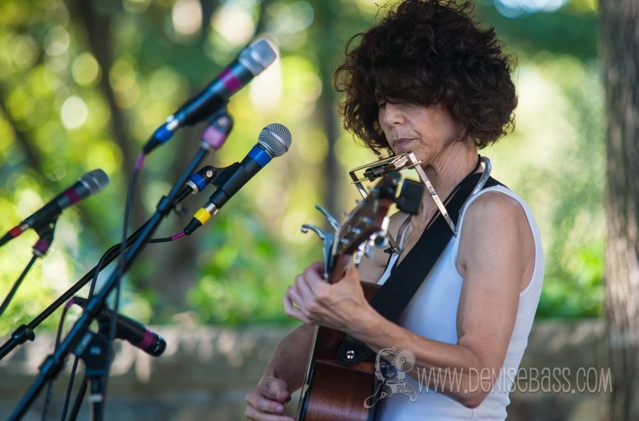 Ruthann+at+Providence+Folk+Festival.jpg