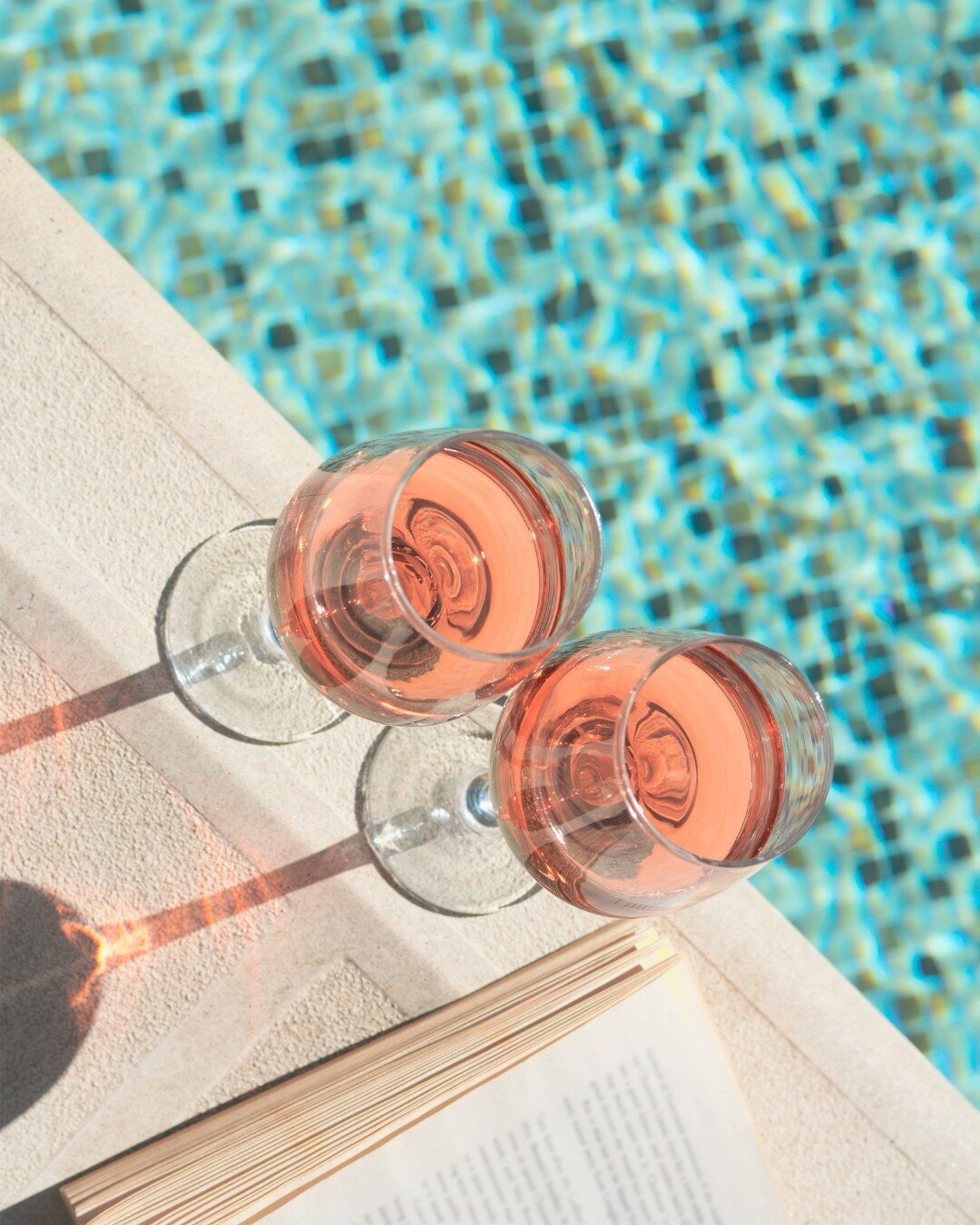 Chillin' by the pool, sippin' on ros&eacute; like a boss! 
.
.
.
#Ros&eacute;AllDay #PoolsidePerfection #Summer #VisitNapaValley #CulturedVine #FoodAndWine #LuxuryTravel #WineCountry #Napa #WineTasting #Wine #Cheers