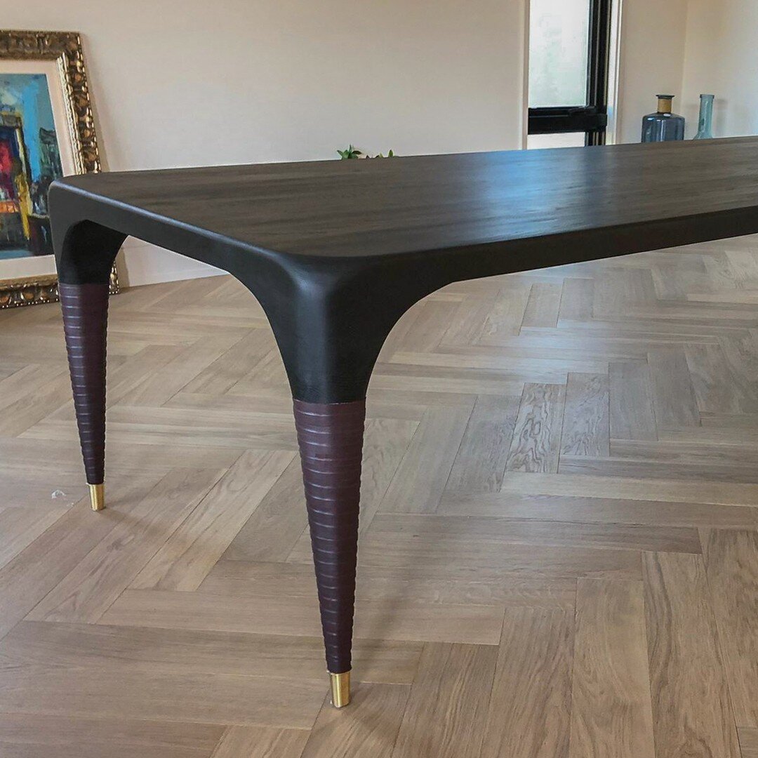 Been busy organizing our schedule for upcoming projects. But we&rsquo;re here!

This table from a few months back. White oak in all black, yes please! 

And that leather wrapped detail is just 👌🏾 Brass caps, also yes!

Design: @nodadesigns 
Built b