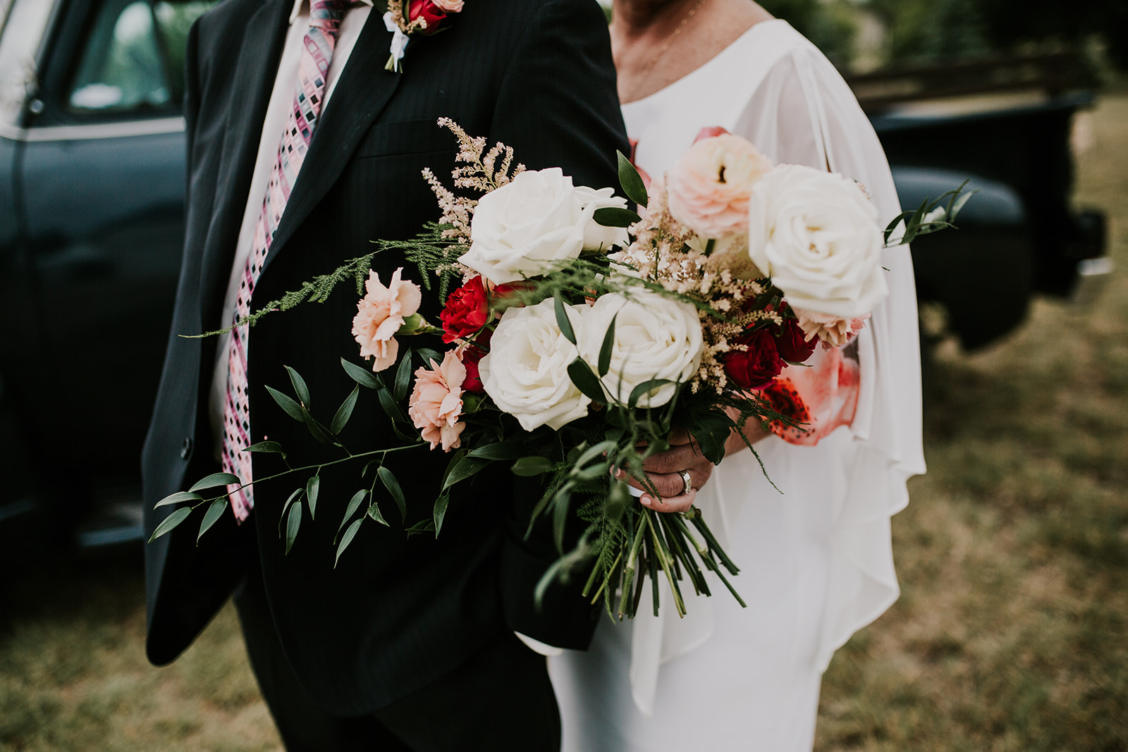 Wingtips Photography Swift Current Wedding-13.jpg