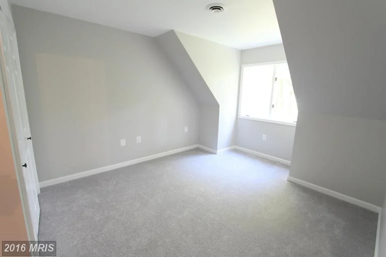 Bedroom 2.jpeg