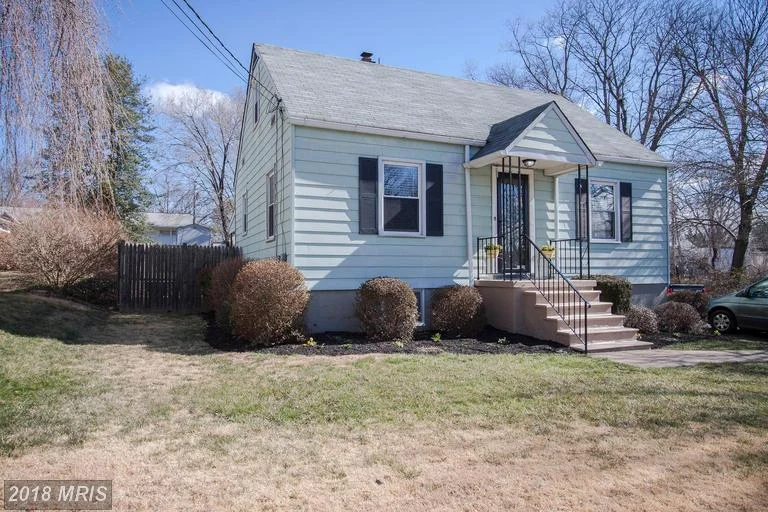 2916 Ontario Ave.jpeg