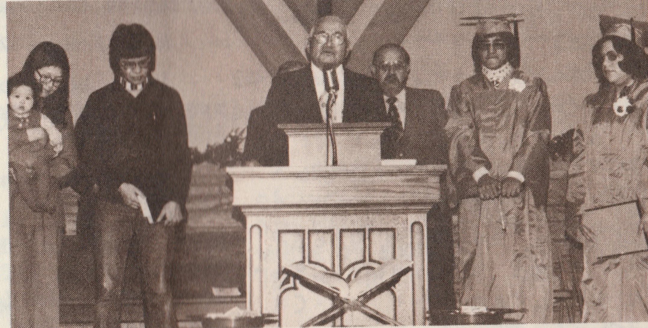 Mokahum Graduation Ceremony 1975.jpeg